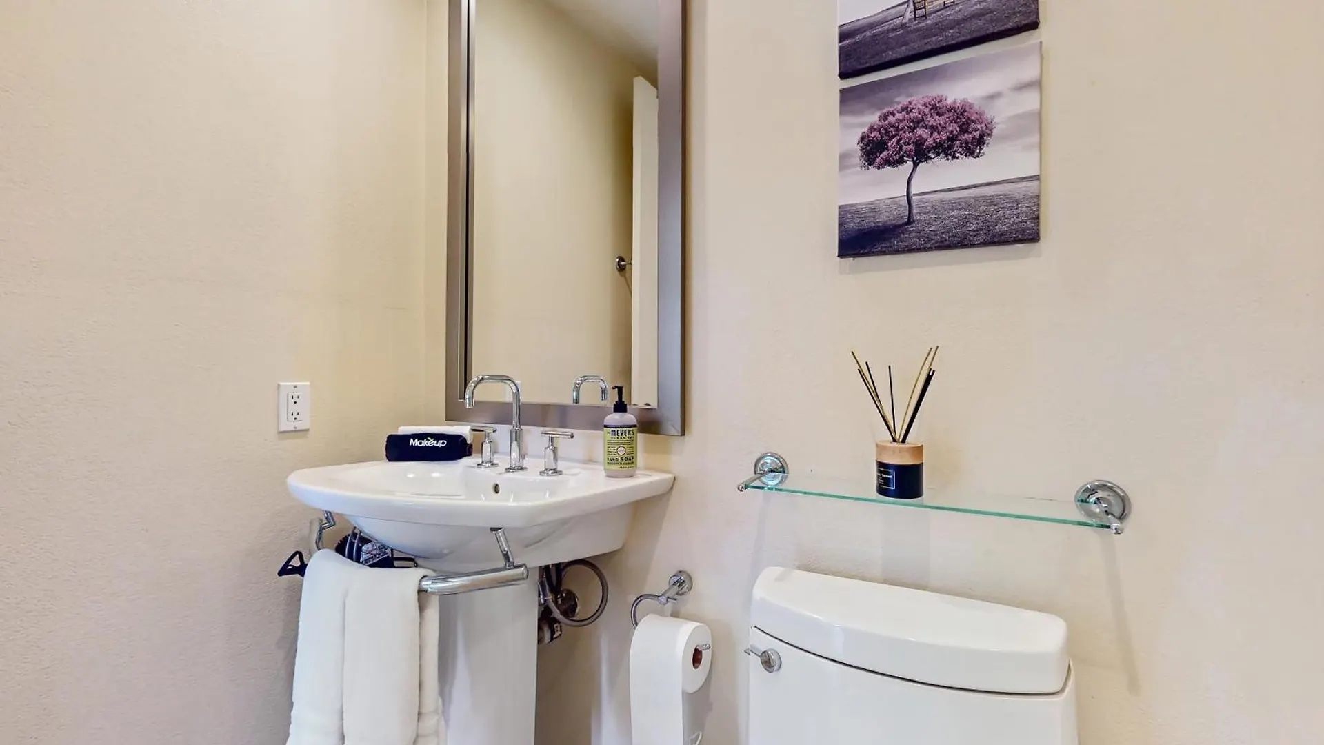 The Bev Palm Springs Permit# 3591 Villa USA